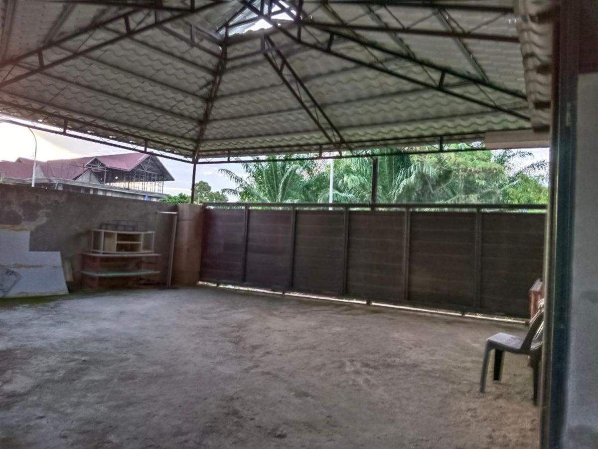 Homestay Koperasi Surau Alfalah センポルナ エクステリア 写真