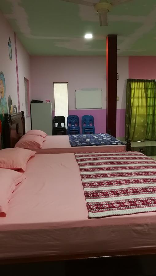 Homestay Koperasi Surau Alfalah センポルナ エクステリア 写真